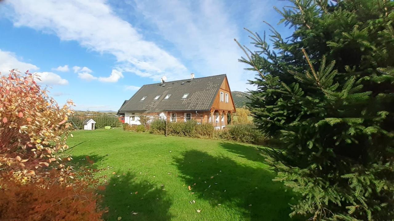 Apartman V Chaloupce Na Vrsku Bernartice  Exterior photo