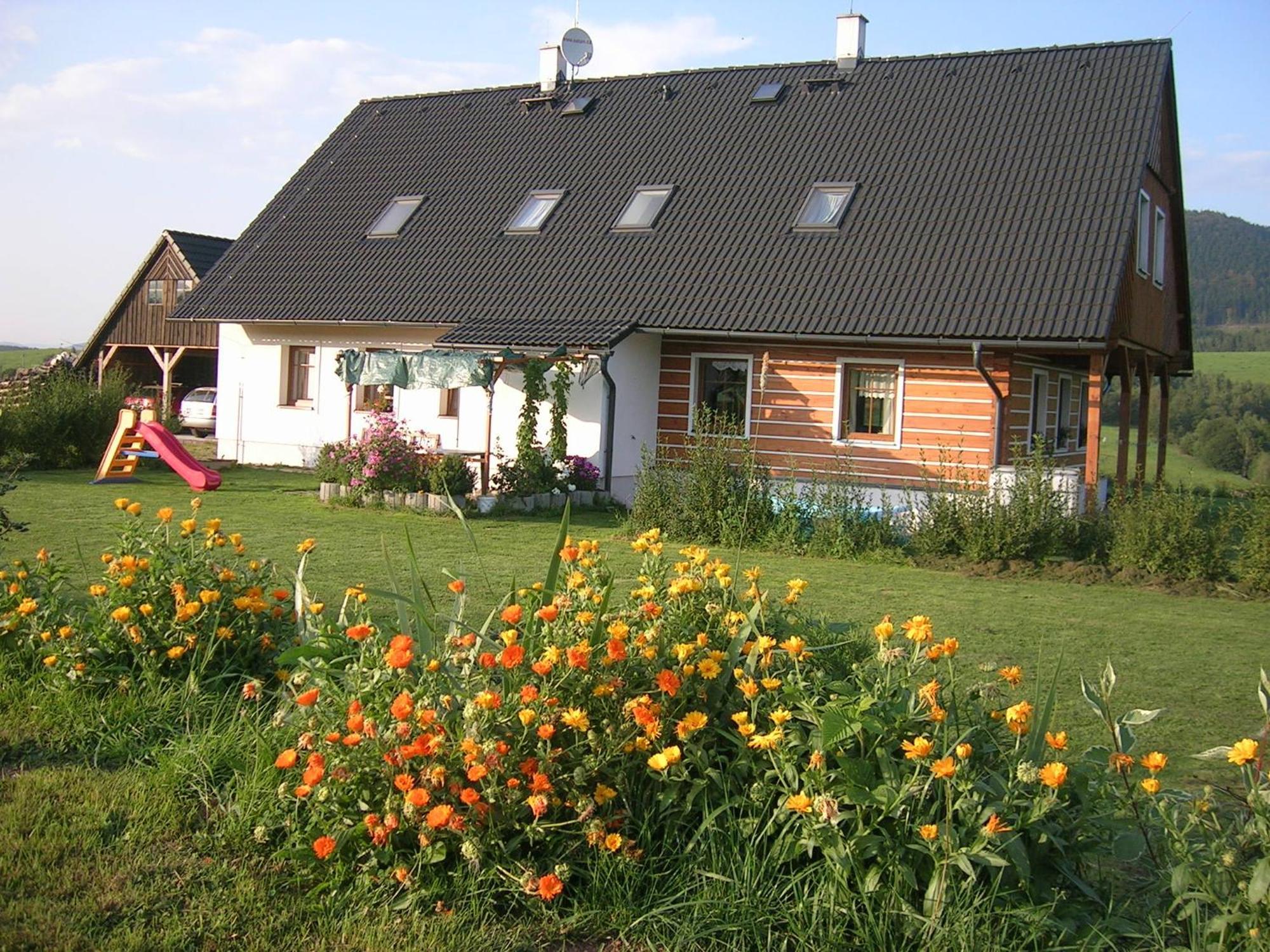 Apartman V Chaloupce Na Vrsku Bernartice  Exterior photo